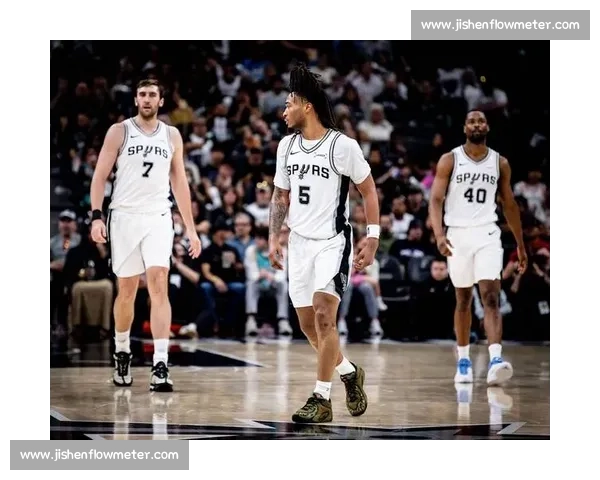 NBA季后赛马刺对决开拓者巅峰之战再燃西部激情季后赛焦点大战解析 NBA季后赛马刺对决开拓者巅峰之战再燃西部激情季后赛焦点大战解析